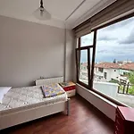 Peaceful With Perfect View In The Center