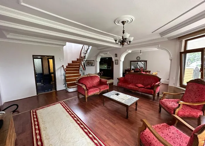 Peaceful With Perfect View In The Center Отель