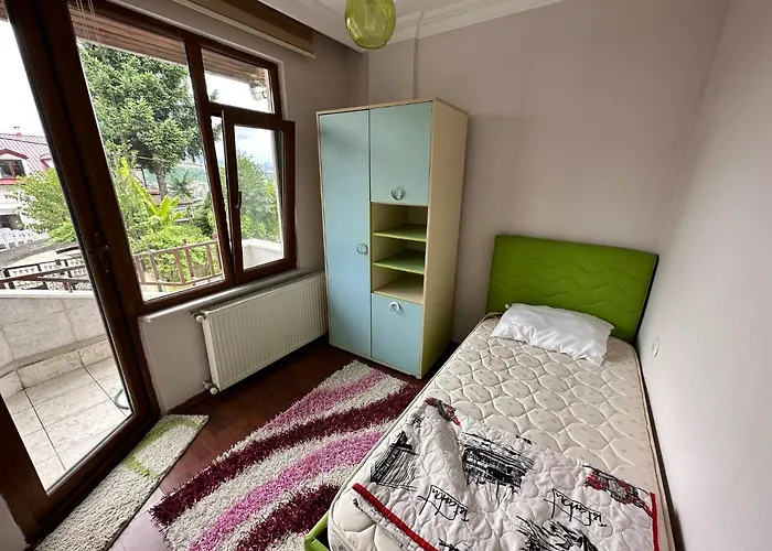 Peaceful With Perfect View In The Center *