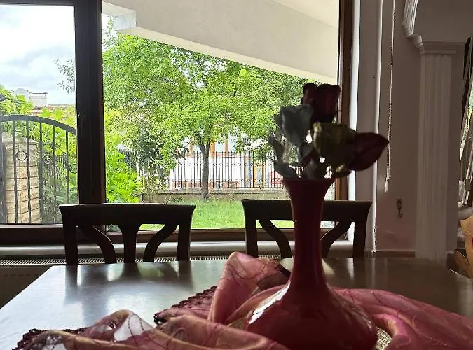 Peaceful With Perfect View In The Center Trabzon